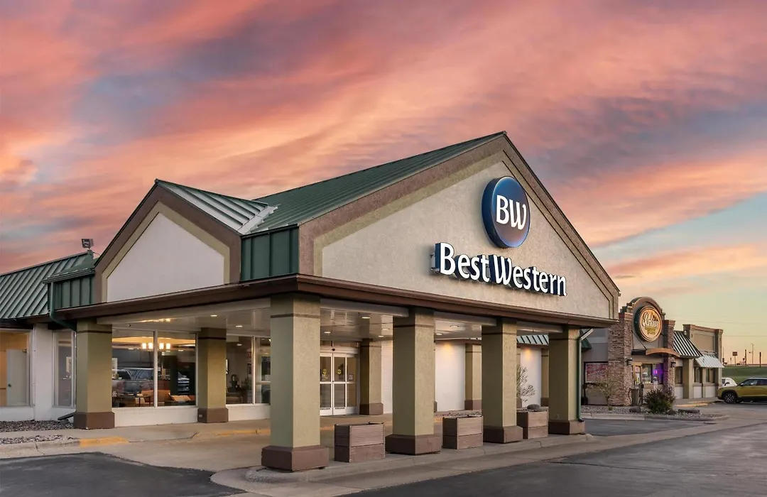Best Western Tomah Hotel-1